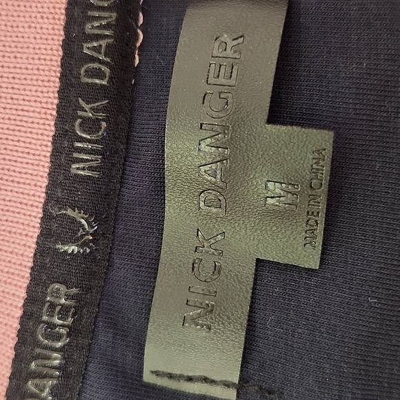 NICK DANGER Women's Pink Pull-Over Polo Shirt Golf Tennis Activewear Medium - Picture 7 of 7